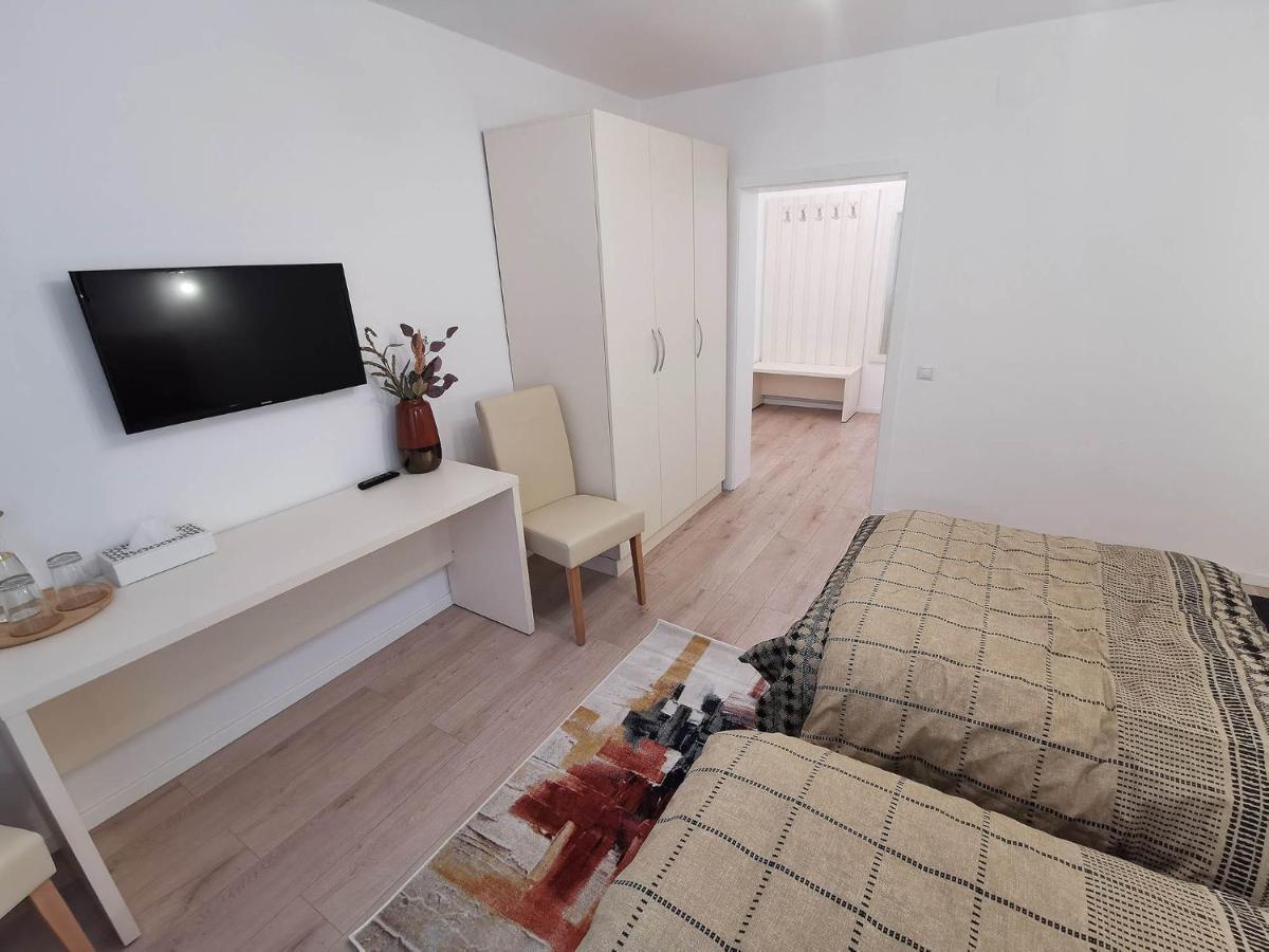 Vila Aras Simeria 外观 照片